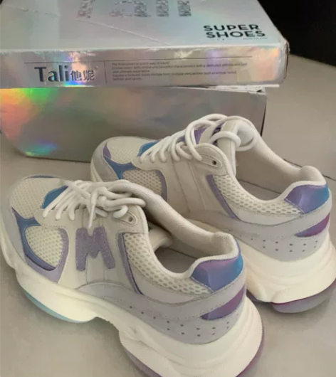 他妮女士休闲运动鞋 米紫色 37码 因家中...