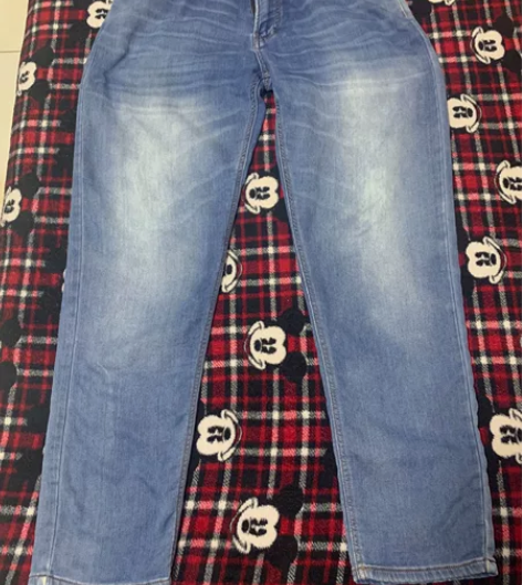 gap男士牛仔裤L码便宜出 如图，9新吧，...