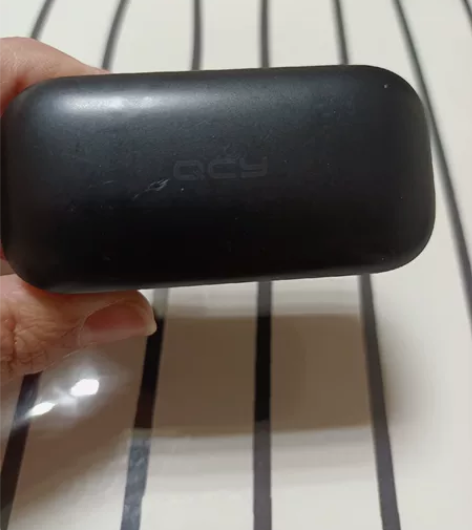 QCY挂耳式蓝牙耳机 闲置便宜出