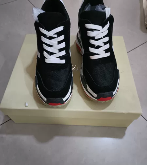 全新女士内增高鞋单鞋 36码，总跟高约8c...