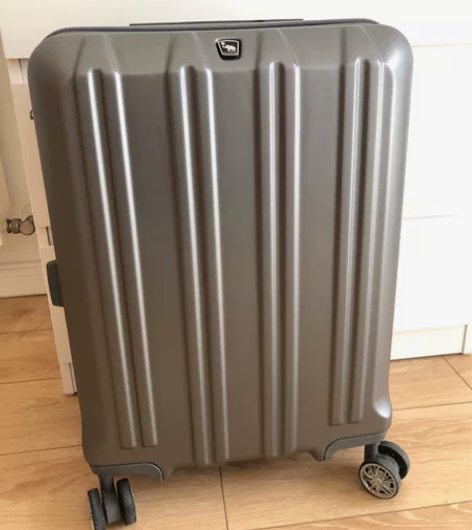 爱华仕 行李箱 24寸 自提瑶海新站 感兴...