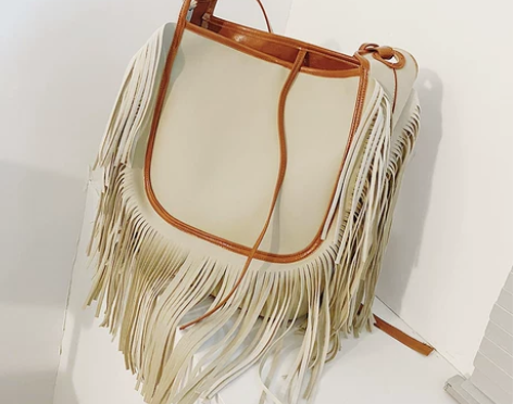 天彩翼飞 女士包 感兴趣的话点“我想要”和...