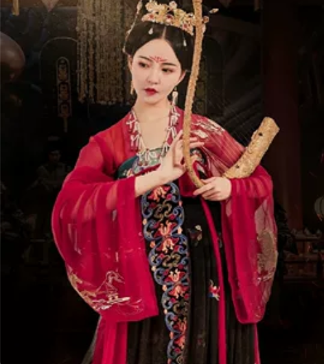 都城南庄菩提镜，有轻微瑕疵，瑕疵是因为裙子...