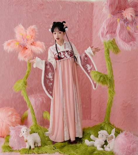 七月夕原创汉服 绛瑛 短衫绣花齐胸裙针织唐...