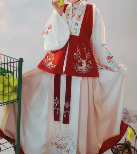 耀春林间鹿正品原创明制过年汉服女秋冬拜年服...