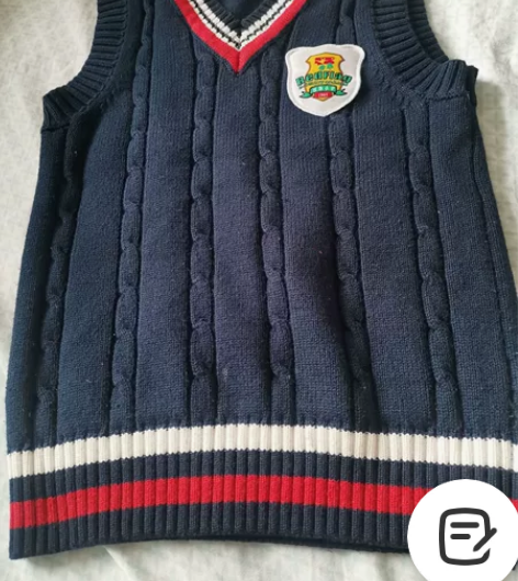 红旗小学校服，毛马夹，130码，适合120...