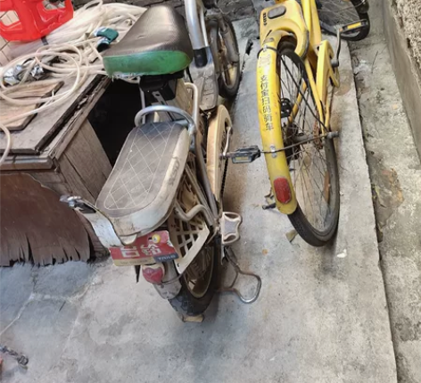 台铃全铝合金电动车，15a可手提电池，可跑...