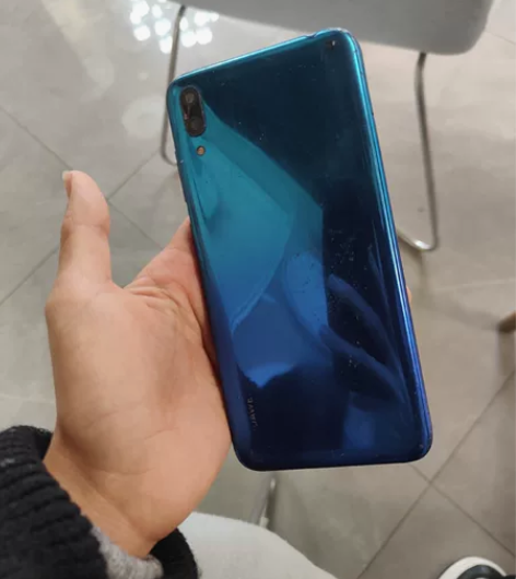 华为官方正品手机大屏碎了屏幕 感兴趣的话点...