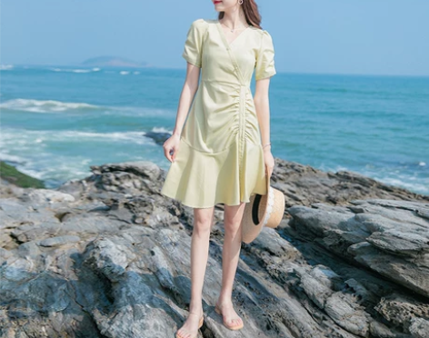 2022夏新款裙子收腰显瘦气质成熟风女装轻...