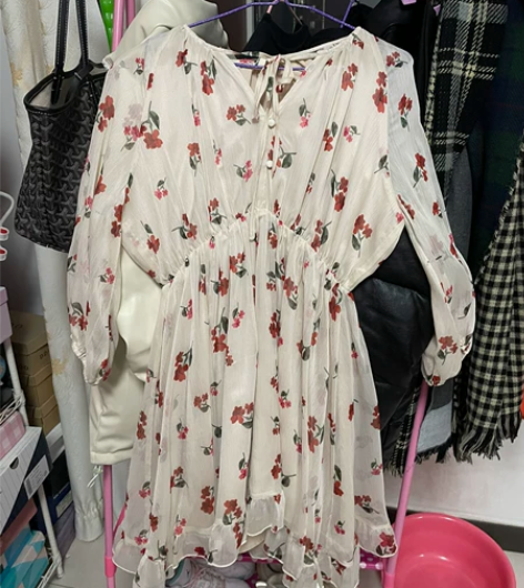 裙子全新买大了 感兴趣的话点“我想要”和我...