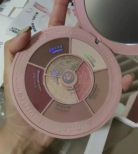 小奥汀黑胶粉胶白胶唱片眼影盘大地粉色紫色哑...