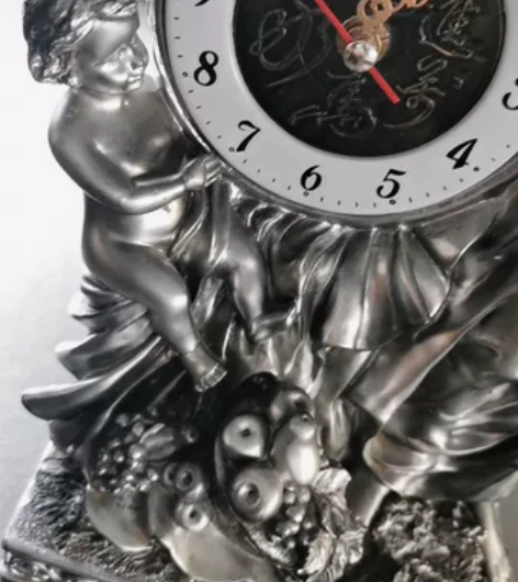 树脂人物造型电子座钟,人物花篮瓜果栩栩如生...