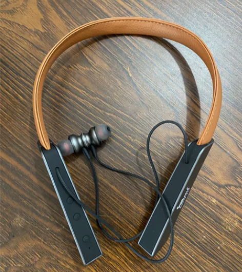 蓝牙运动耳机,全新没用过,包装盒没有了。 ...