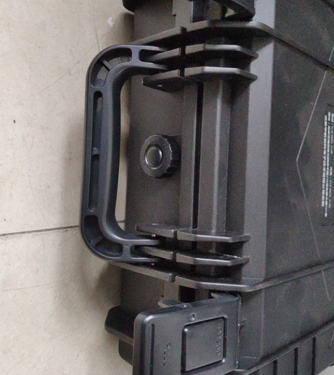 精密设备工备箱，可放工具内部空间35*20...