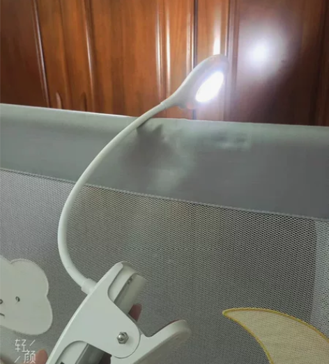 夹子式小台灯 充电插电护眼灯学习专用学生宿...