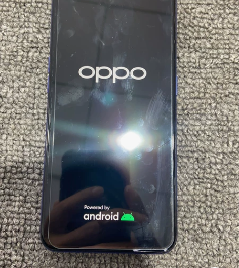 oppoA9的4十128原装成色好 感兴趣...