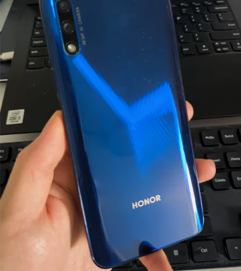 荣耀9X  6+64G  9新   顺丰包...