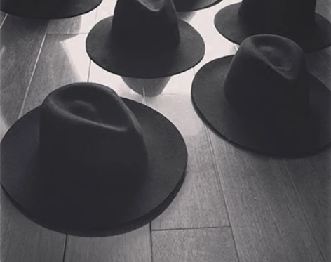 现货 小众设计师独立品牌 手工制 宽帽檐礼...