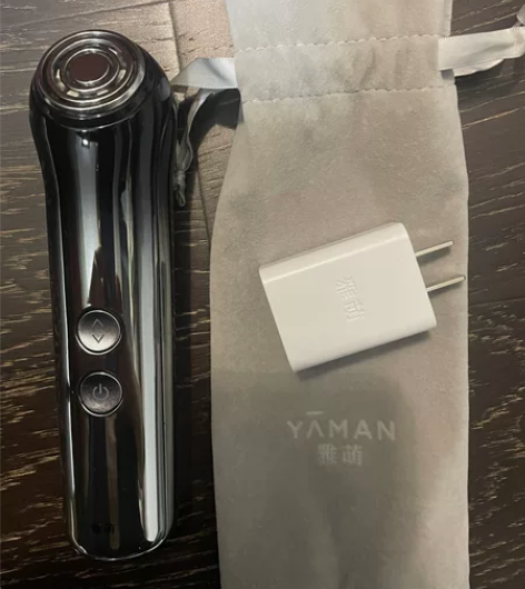 雅萌Ace美容仪，使用一年，几乎全新，因购...