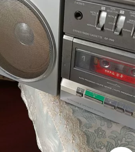 夏普GF-700收录音机。成色不错。功能全...