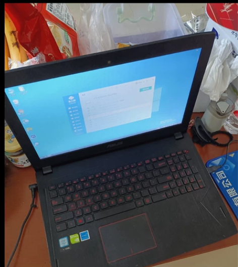 华硕笔记本 i7-6700hq1063附带...