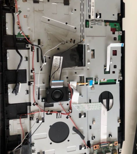 机械革命x6s  k1自用的本子。主板已坏...