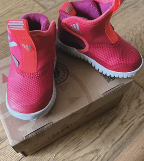 正品阿迪。 120mm  21码 只穿过一...