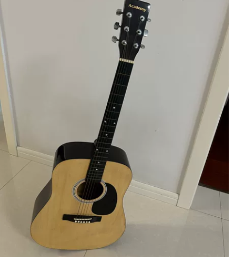 民谣吉他 金山百联自提 感兴趣的话点“我想...