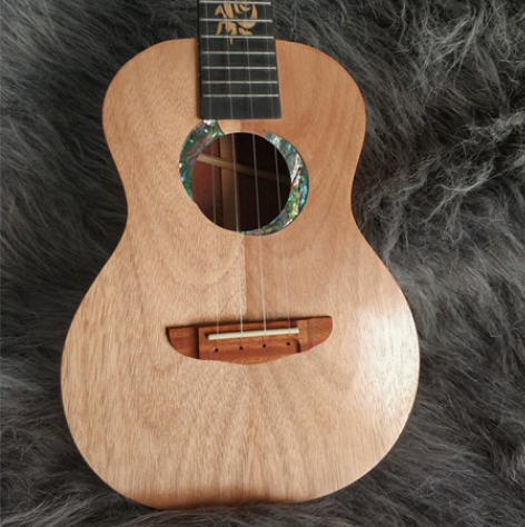 全新包邮23寸古典头单板尤克里里云杉桃花芯...