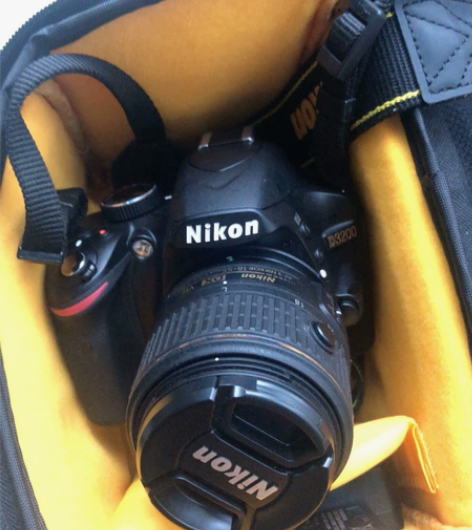 自用尼康单反D3200/18-55 同城自...