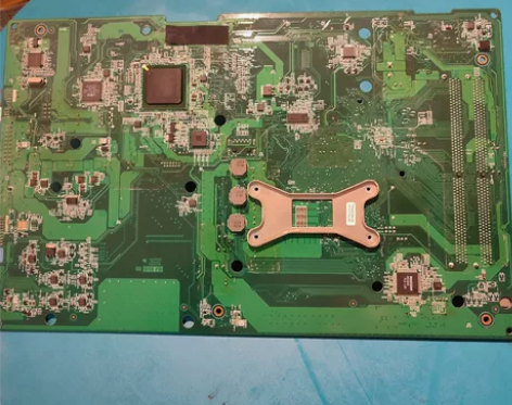 戴尔一体机上拆下来的主板，775针的。功能...
