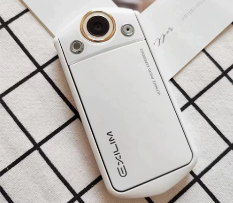 卡西欧自拍神器tr350 感兴趣的话点“我...