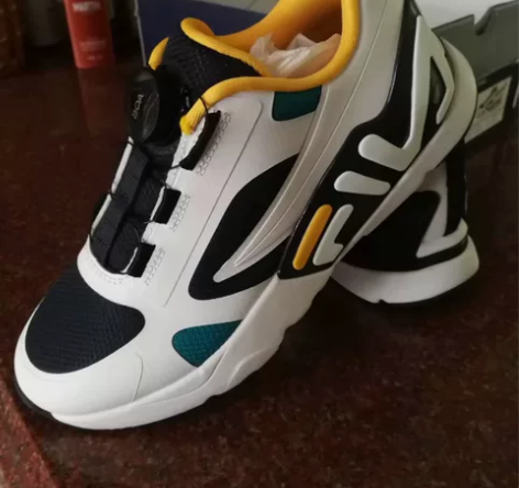 斐乐男童鞋，全新百分百正品，活动的时候囤了...