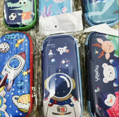 自家箱包厂库存 文具盒小学生大容量EVA材...