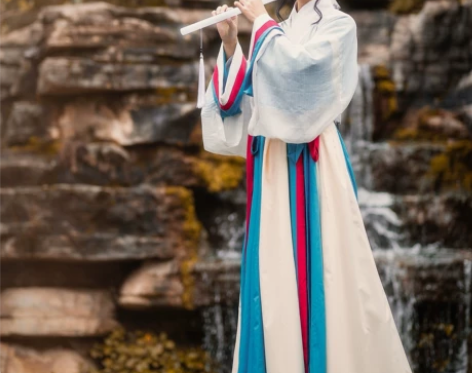 出闺梦令晋制绝版汉服【青秋】M码6米摆 穿...