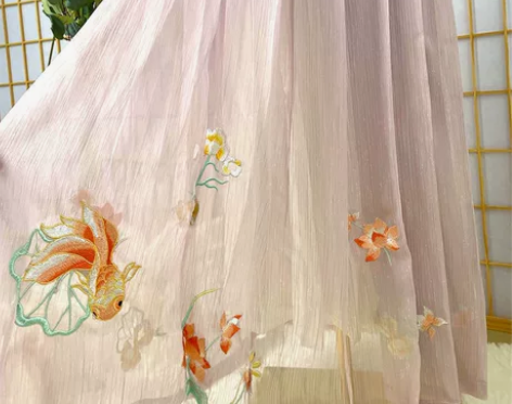 桔屿汉服原创凡尘赋M码，洗二穿二 感兴趣的...