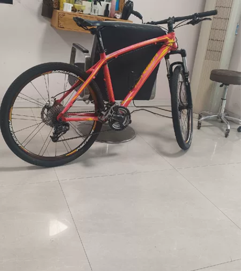 美利达挑战者800山地自行车，平时代步活动...