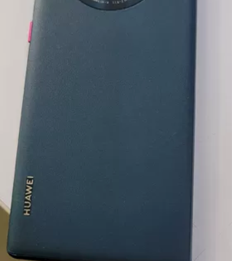 华为mate30pro5g青山黛,机器嘎嘎...