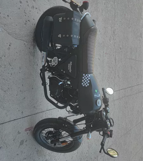 2022年银钢拿铁200cc复古摩托车 所...