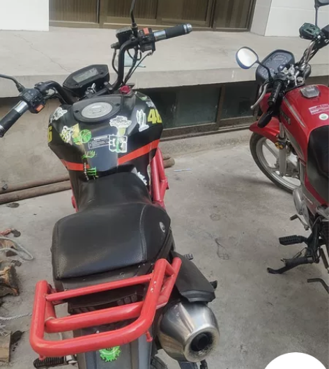 银钢150街车 感兴趣的话点“我想要”和我...