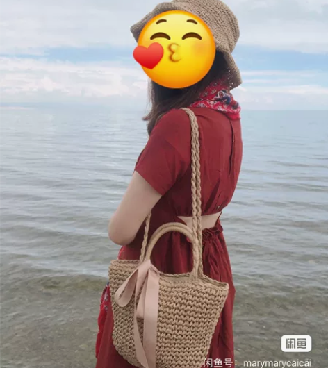 连衣裙子女 法式露背收腰桔梗气质赫本… 去...