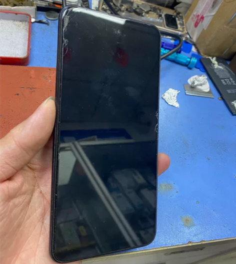 华为畅享10plus尸体机要、卖出不准退货...