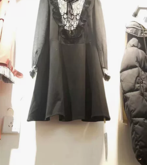 连衣裙，亏本特价 感觉不值不要拍，图就是实...