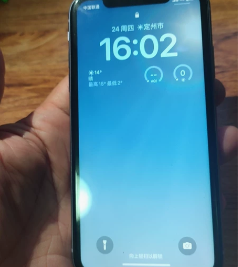 苹果11 64g内存，紫色，99新，全原无...