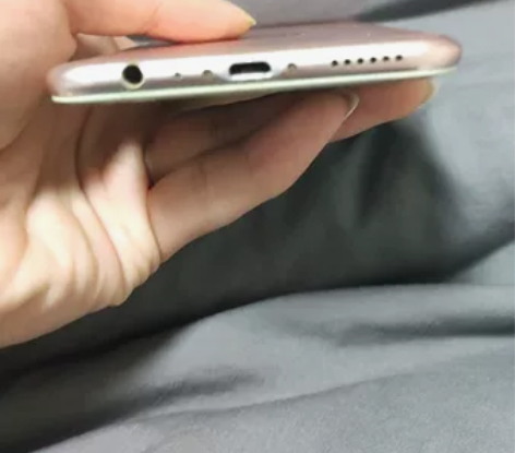 oppor9st 可当备用机 9成新 后壳...