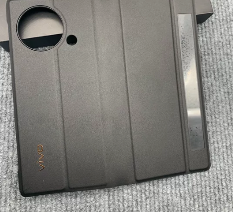 vivo X Fold 原装皮套，手机卖掉...
