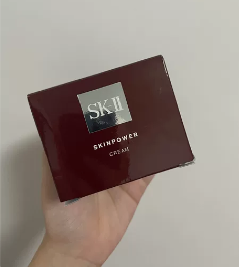 Sk2新款面霜，全新 朋友送的，不用这个牌...