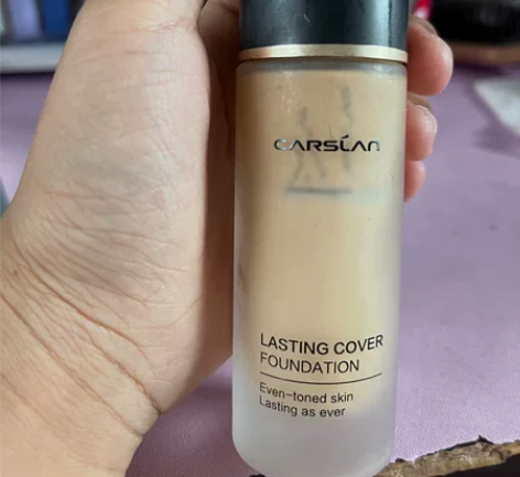 卡姿兰小夜猫02色跟mac生姜高光压盘一起...