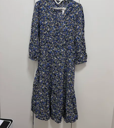全新正品 优衣库女装印花v领收腰连衣裙 7...