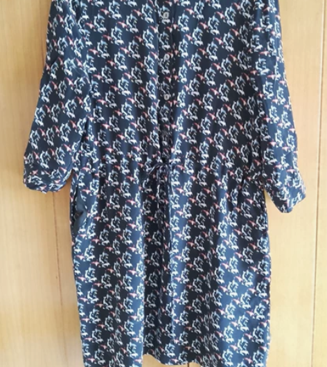 [棒]超赞丝质连衣裙 显档次 可穿四季 飞...